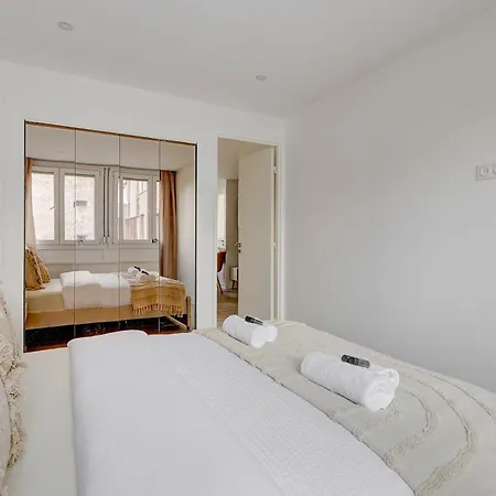 Apartman Sublim And New In Buttes-chaumont *
